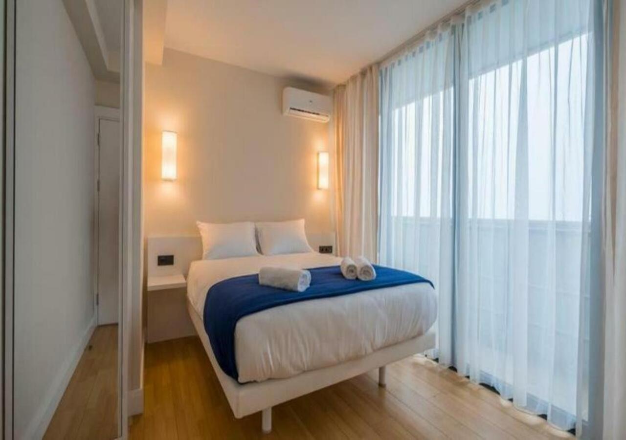 Lux Apartaments Батуми Экстерьер фото
