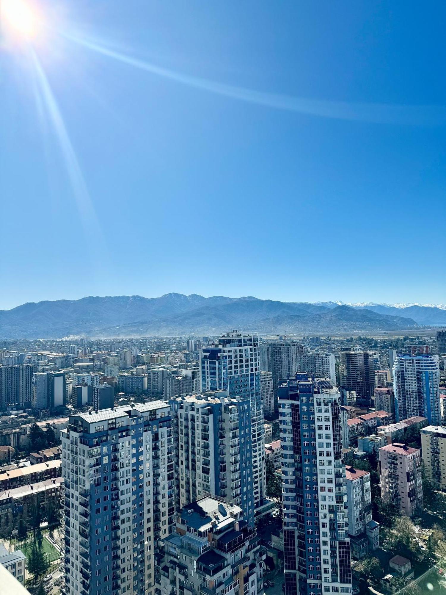 Lux Apartaments Батуми Экстерьер фото